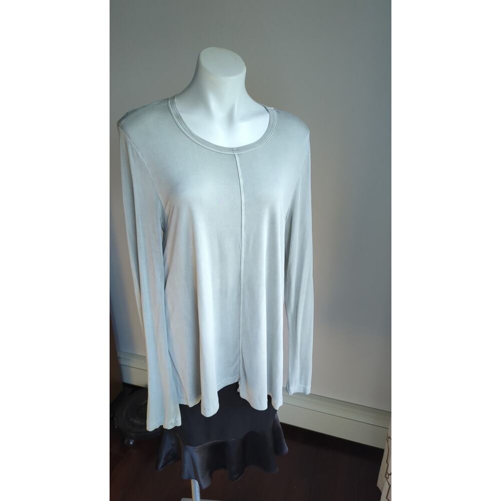 Wilt long sleeve lightweight sage green pull over size Medium top